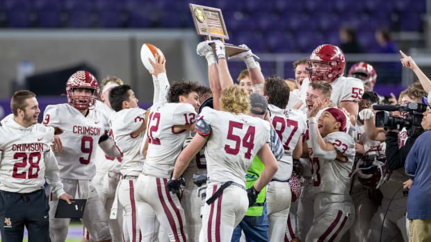 Maple Grove vs Rosemount Dec2-22 Jeff Lawler54
